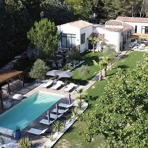 Lodge Les Taizen, Sejour Spa- Sans Enfants, Saint-Cannat