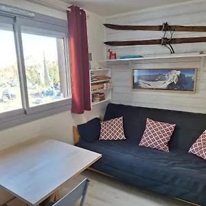 https://studio-kandahar-les-2-alpes.hotels-rhonealpes.com